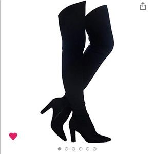 THIGH HIGH SUPER CUTE BOOTS 6.5 over knee